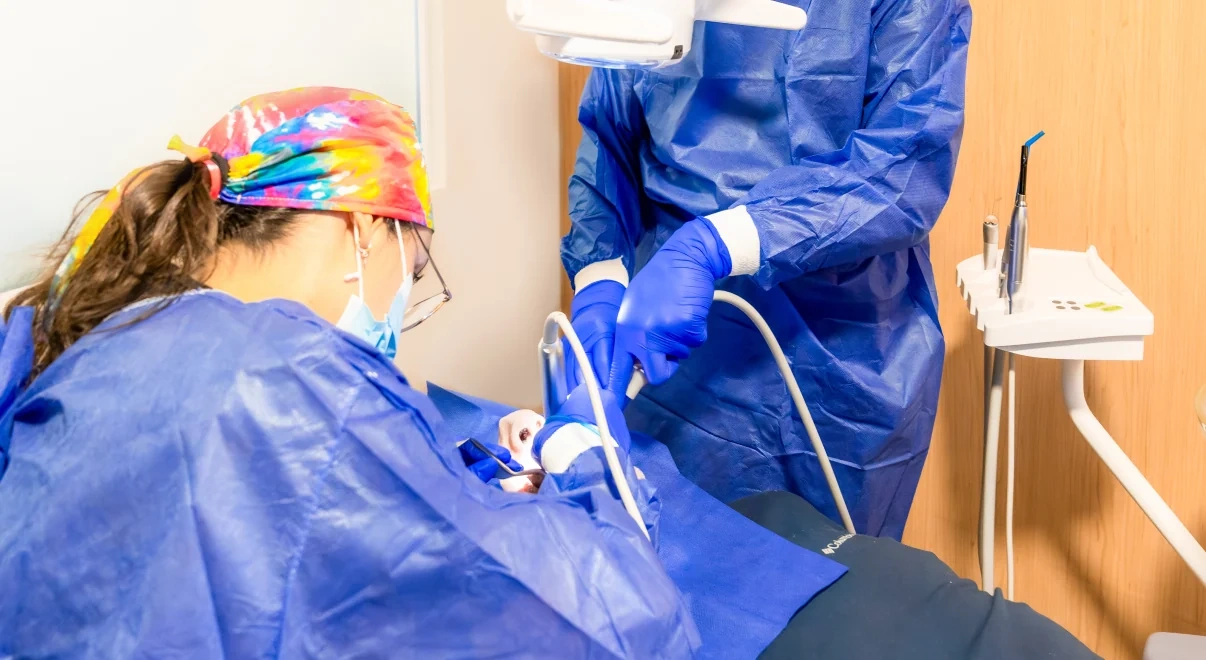 hisonrisa dental team performing full-arch implant surgery during the first All-on-4 trip.